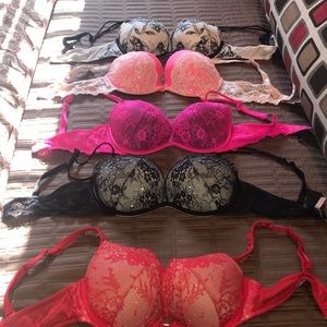 5 Victoria Secret Bras